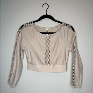 Victoria Secret Sport cropped quarter sleeve